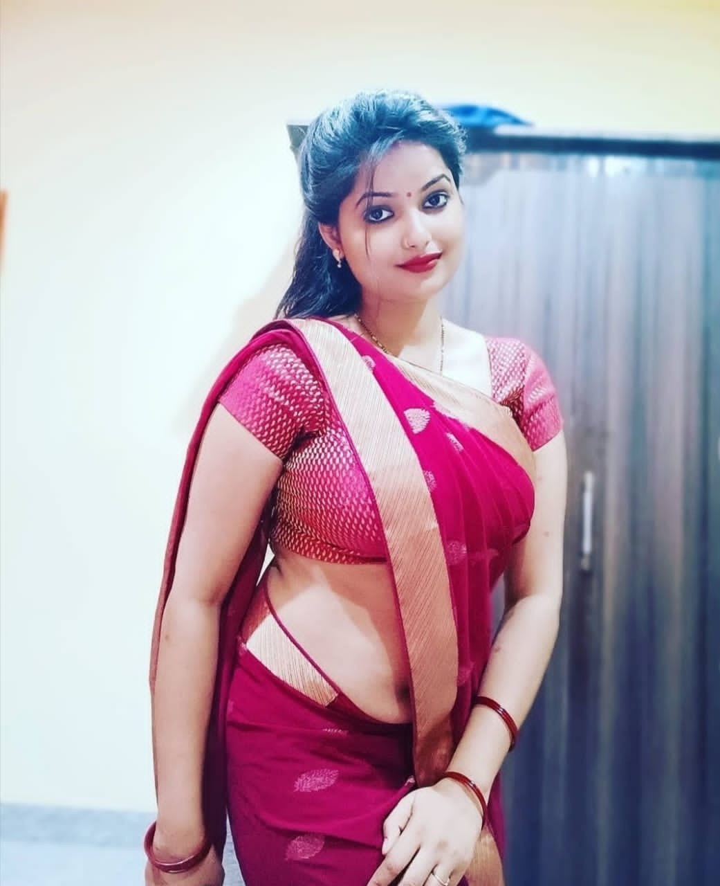 ESCORTS SERVICE CALL GIRLS IN hyderabad