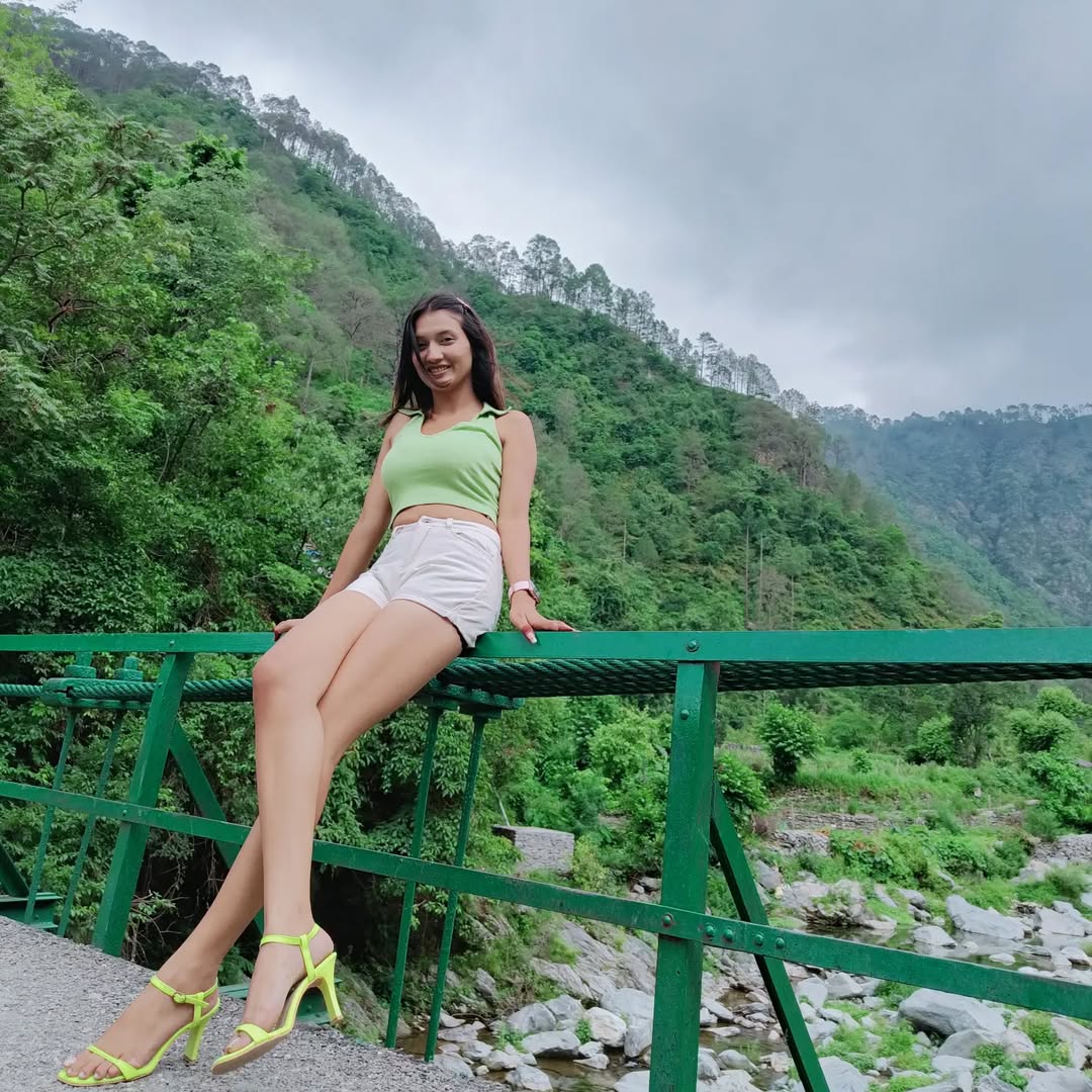 Priyanka Mishra escort service in dehradun